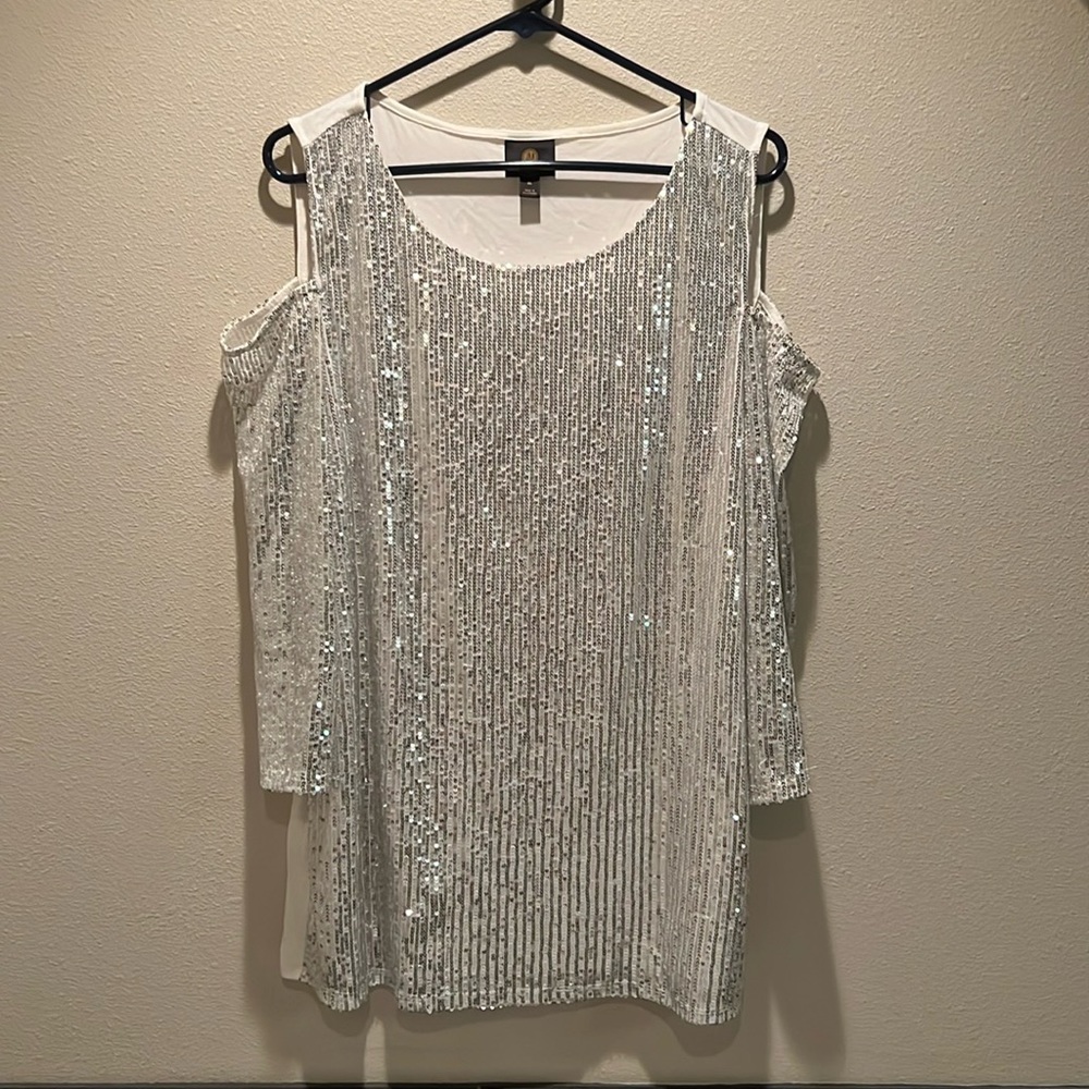 JM Collection Sequined Top